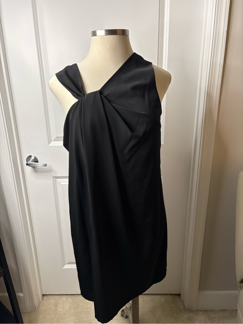 H by Halston One-Shoulder Twist-Detail Black Dress